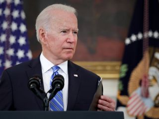 بایدن: تهیه سلاح حزب‌الله از سوی ایران امنیت ملی آمریکا را تهدید می کند