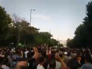 حمله موتورسواران به تظاهرات همبستگی با خوزستان در تبریز