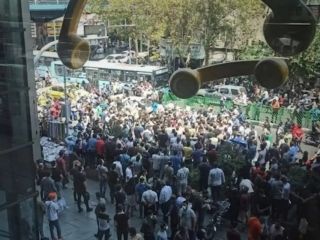 حکومت ایران مدعی تفکیک شبکه ۳۶ نفری یک گروه تروریستی - تکفیری در ۷ استان شد