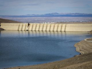 فرماندار همدان از اتمام ذخایر آب آشامیدنی این شهر تا مهرماه خبر داد