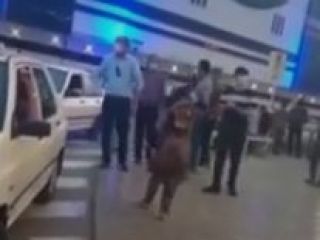 شهروند بندرعباسی در حمایت از خوزستان : مردم نترسید یک جان داریم که برای وطن است