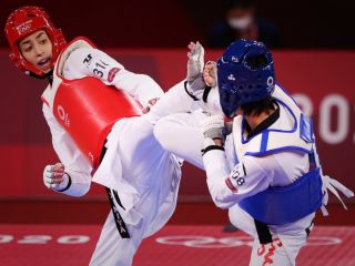 آیا قهرمان ایرانی پناهنده «بی وطن» است؟