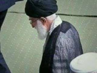 آیا استعفای خامنه‌ای می‌تواند جمهوری اسلامی را از خشم عمومی نجات دهد؟
