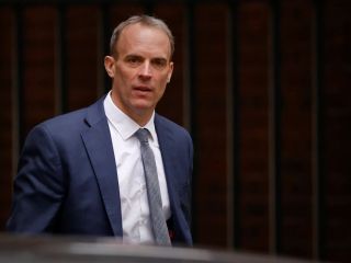 واکنش بریتانیا به حمله به نفتکش اسرائیلی :ایران مسئول این حمله عمدی و هدفمند است