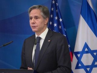 حمله به نفتکش اسرائیلی / آمریکا :  به ایران پاسخ جمعی می‌دهیم