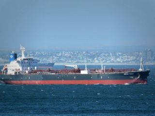 ادعای  سفیر ایران در لندن: یکی از حملات به کشتی های ایرانی با زیردریایی بوده است