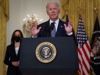 رئیس جمهور آمریکا : افغان‌ها باید خودشان با طالبان بجنگند