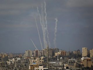 دیده‌بان حقوق بشر شبه‌نظامیان فلسطینی نوار غزه را به ارتکاب جنایات جنگی متهم کرد