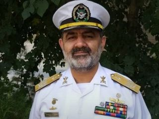 علی خامنه‌ای فرمانده نیروی دریایی ارتش ایران را تغییر داد