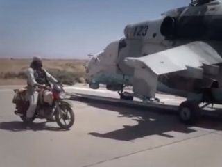 غنیمت‌های آمریکایی طالبان پس از فرار نیروهای دولتی افغانستان