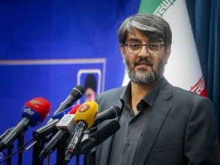 رئیس سازمان زندان‌ها برای «رفتارهای غیر قابل قبول» در زندان اوین عذرخواهی کرد