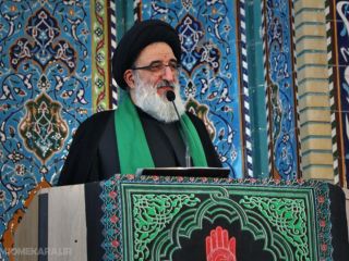 امام جمعه کرج: بانوان به جای مادر شدن، با سگ در خیابان‌ها پرسه می‌زنند