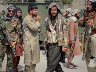 مسئله‌ باند مدافعان حرم هرگز «مقاومت» نبود. دعوا از اول بر سر حرمسرا بود نه حرم!