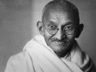 حقایقی عحیب از زندگی جنسی مهاتما گاندی که هرگز نشنیده اید