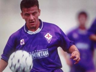 فوتبالیست ۴۶ ساله ایتالیایی پس از ۱۲ سال محرومیت به دلیل مصرف کوکائین، باز می‌گردد