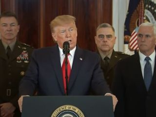 سخنگوی سابق پنتاگون: ترامپ از ما خواست که حمله موشکی سپاه را کوچک‌نمایی کنیم