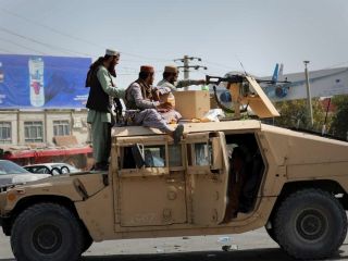 آمریکا دارایی‌های افغانستان را مانند ایران مسدود کرد