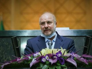 قالیباف: هیچ اثری از تصمیم و مدیریت در کشور وجود ندارد