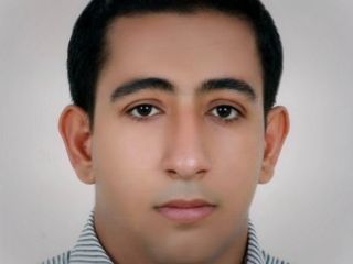 خودکشی دبیر ریاضی در استان فارس به خاطر «ناتوانی در تامین ۵ میلیون تومان»