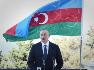 رئیس‌جمهوری آذربایجان از مانور نظامی ایران در مرزهای قره باغ انتقاد کرد