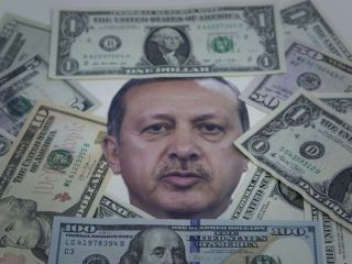 کاهش ارزش لیر ترکیه پس از اعلام خرید اس ۴۰۰ از روسیه توسط اردوغان