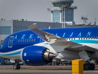 پرواز باکو-نخجوان با «بسته شدن» حریم هوایی ایران، به مسیر ارمنستان تغییر کرد