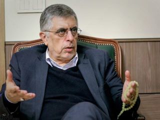 کرباسچی خطاب به دو اصلاح طلب خارج نشین: دیکتاتور کیست؟