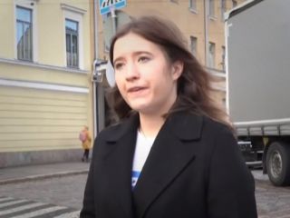 مسوولان ایران! لااقل از دختر ۱۶ ساله فنلاندی بشنوید