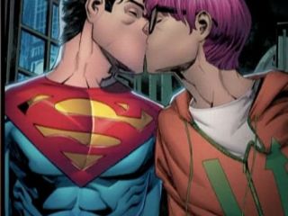 سوپرمن جدید دوجنسگرا است