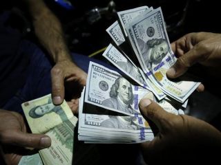 اقتصاد ایران؛ تا سال ۱۴۰۶ دلار به ۲۸۴هزار تومان می‌رسد