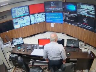 «عدالت علی» مکاتبات «محرمانه‌ای» از زندان اوین را در اختیار رادیوفردا قرار داد