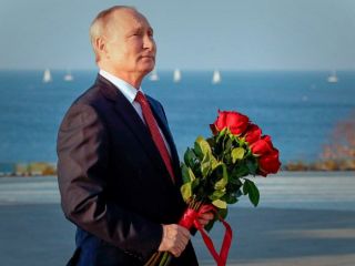 پوتین: کریمه تا همیشه با روسیه و بخشی از ما باقی خواهد ماند