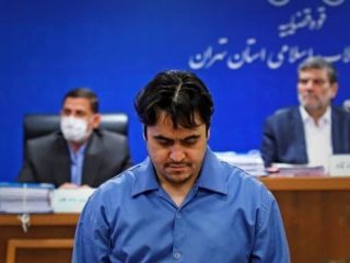 مامور امنیتی سابق ایران : روح الله زم با یک افسر امنیتی فرانسه مبادله شده بود