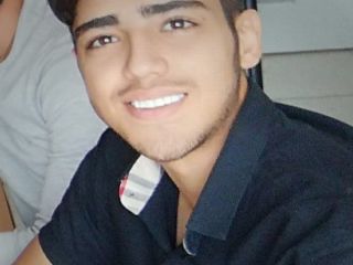 سرگذشت رضا معظمی: می‌خواست روزی مدل معروفی شود