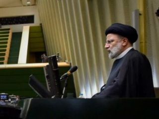 دولت ابراهیم رئیسی لایحه حذف «دلار ۴۲۰۰ تومانی» را به مجلس فرستاد