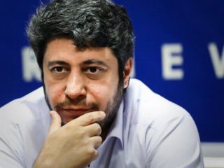 مقام بنیاد روایت فتح با ستایش از اصغر فرهادی، محمد رسول‌اف را همدست داعش خواند