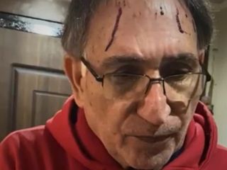 محمد نوری‌زاد از زندان اوین آزاد شد؛ «روزی پنج زخم به خودم می‌زدم»