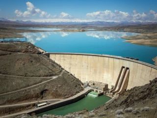 اذعان استاندار اصفهان به فقدان آب برای مصرف کشاورزان؛ «آب شرب در اولویت است»