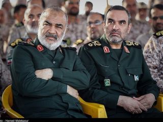 گزارش نهادهای سرکوبگر اطلاعاتی به خامنه‌ای/ عصبانیت خامنه‌ای از محقق!