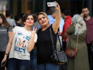 لیر ارزان شد و «وان» ترکیه مملو از ایرانی‌ها