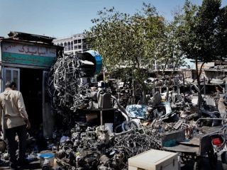 شرکت‌ فاضلاب تهران: ۹۰ درصد ورق‌ها را می‌دزدند، ورق‌های سرقتی را از بازار دست دوم می‌خریم