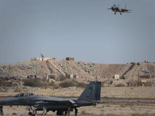 ائتلاف به رهبری عربستان «سایت مخفی سپاه پاسداران» در صنعا را هدف قرار داد