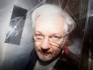 سکته مغزی جولیان آسانژ بنیانگذار ویکی لیکس پس از اعلام رأی دادگاه استردادش به آمریکا