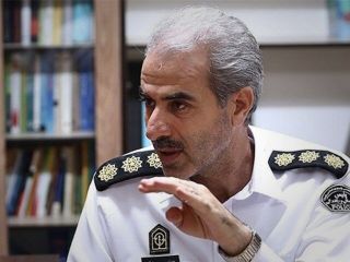 واکنش پلیس راهور به گلاویز شدن ماموران پلیس با راننده کامیون