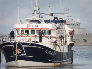 برنامه ماهیگیران فرانسوی برای خراب کردن کریسمس هزاران بریتانیایی