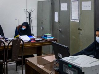 سازمان امور اداری و استخدامی بالاترین فیش حقوقی امسال را «۲۸۴ میلیون تومان» اعلام کرد