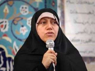 عضو کمیسیون بهداشت مجلس: جمعیت کم است، چرا باید وسایل پیشگیری را با یارانه به مردم بدهیم؟