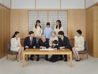 خطر انقراض نسل خاندان امپراتوری ژاپن؛ دولت به دنبال چاره‌‌جویی است