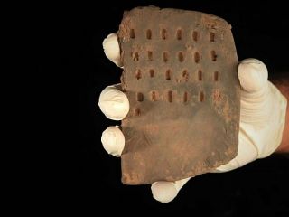 جزییات بیشتر از کشف لوح حسابداری۴۹۰۰ ساله متعلق به شهر سوخته در دشت لوت ایران