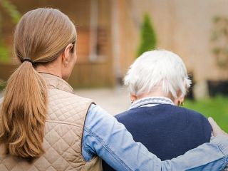 بریتانیا قوانین مهاجرت را برای کارکنان بخش مراقبت‌های بهداشتی و اجتماعی آسان کرد